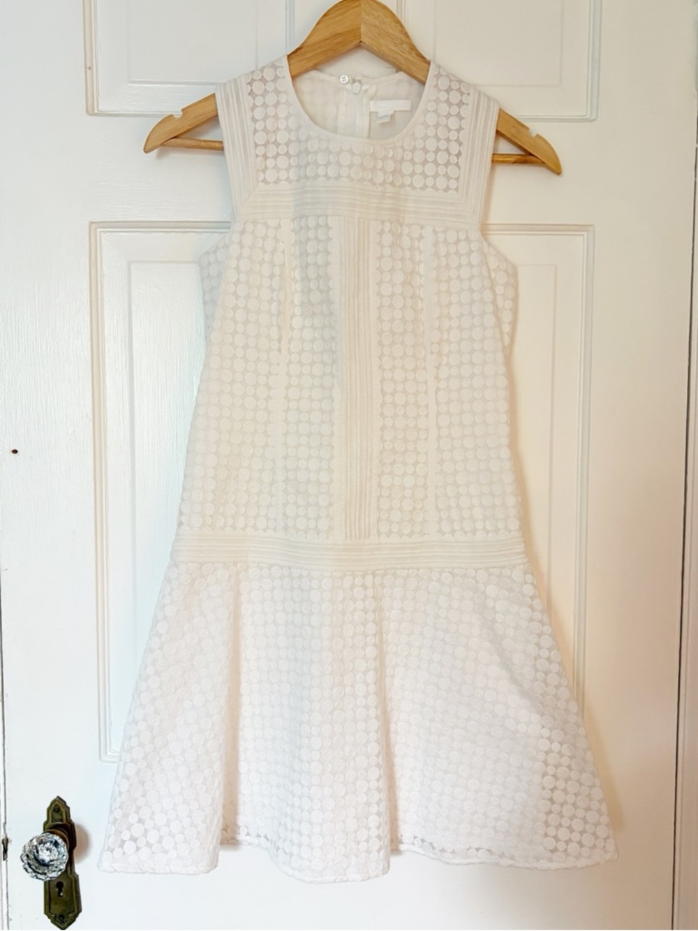 Boss White Sleeveless Eyelet Dress Size 2 Fit and Flare Summer Party Dress Prep